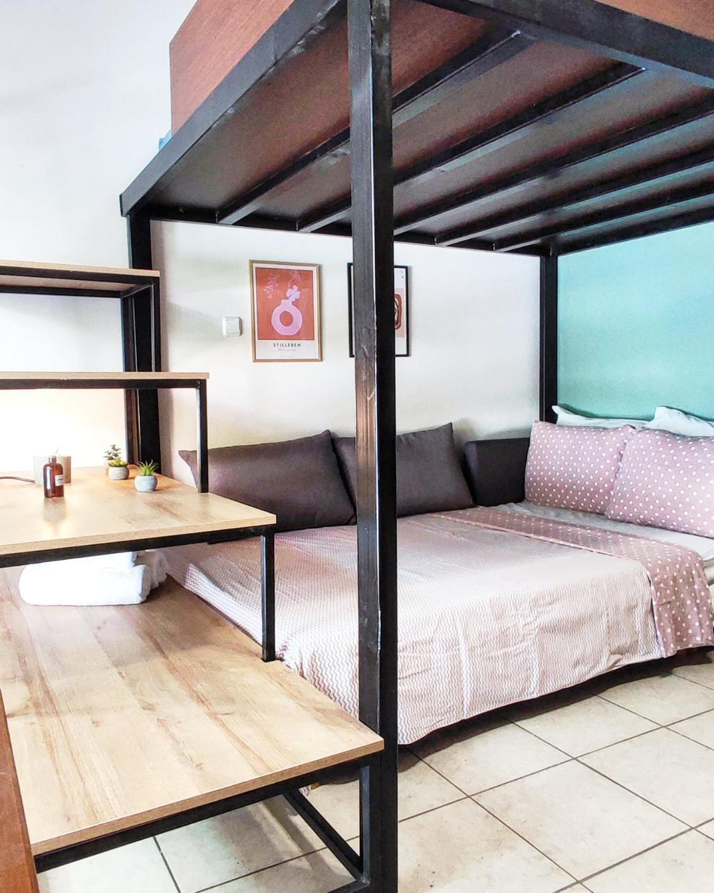 As Acropolis Apartment *